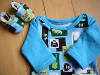 Mint Chocolate Zoo Raglan Lap Shirt Newborn-3 Months with Shoes
