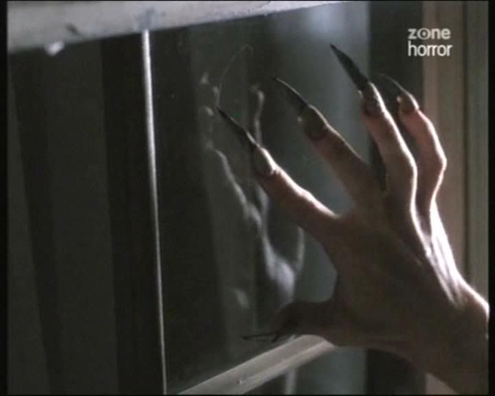 Claws extended