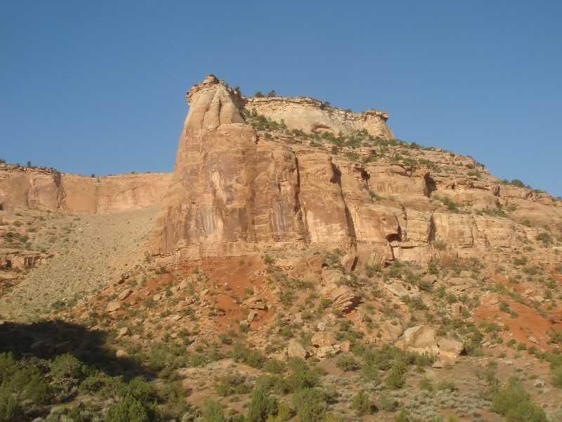 [Image: coloradomonument011.jpg]