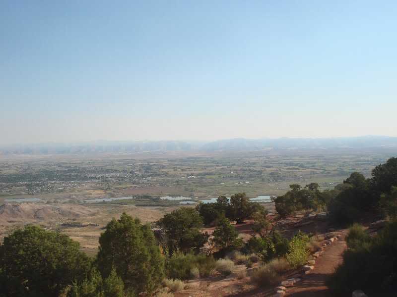 [Image: coloradomonument019.jpg]