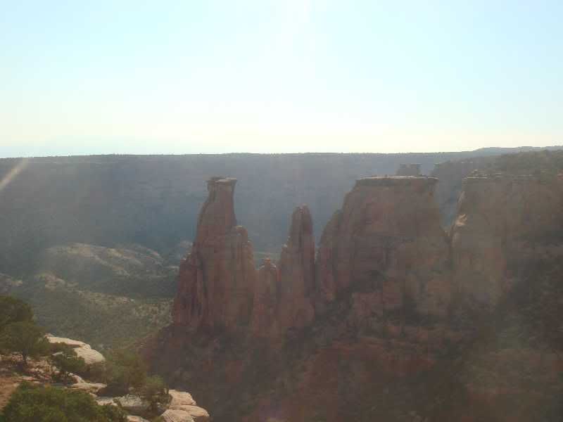 [Image: coloradomonument035.jpg]