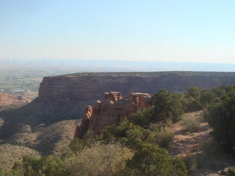 [Image: coloradomonument039.jpg]