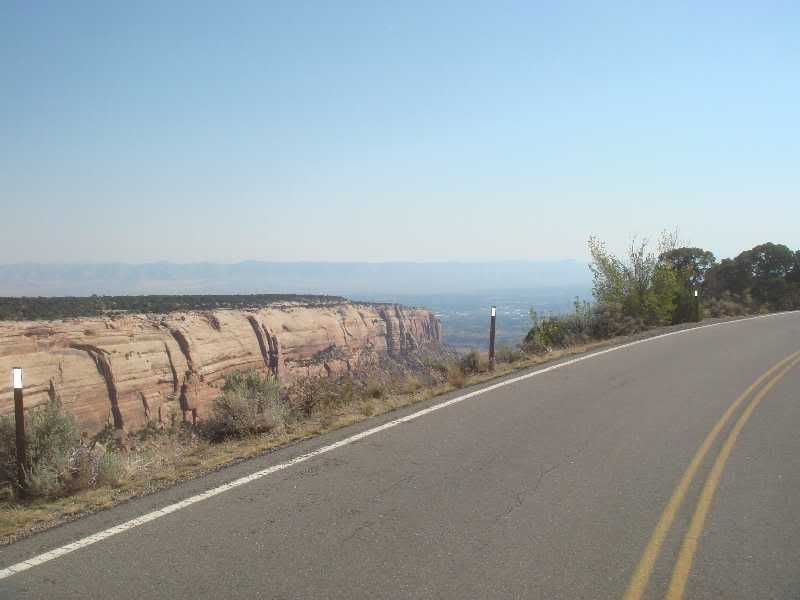 [Image: coloradomonument052.jpg]