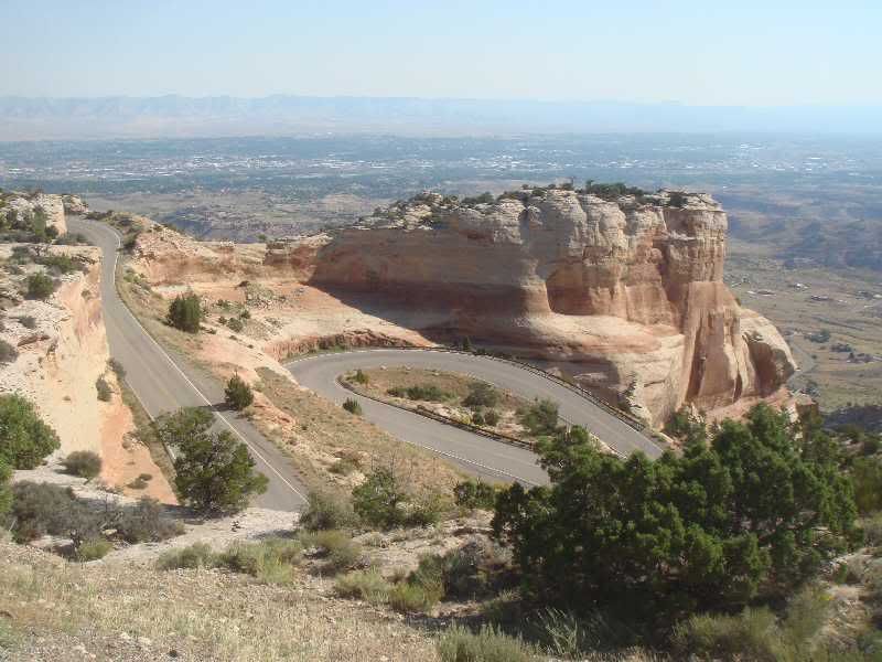 [Image: coloradomonument054.jpg]