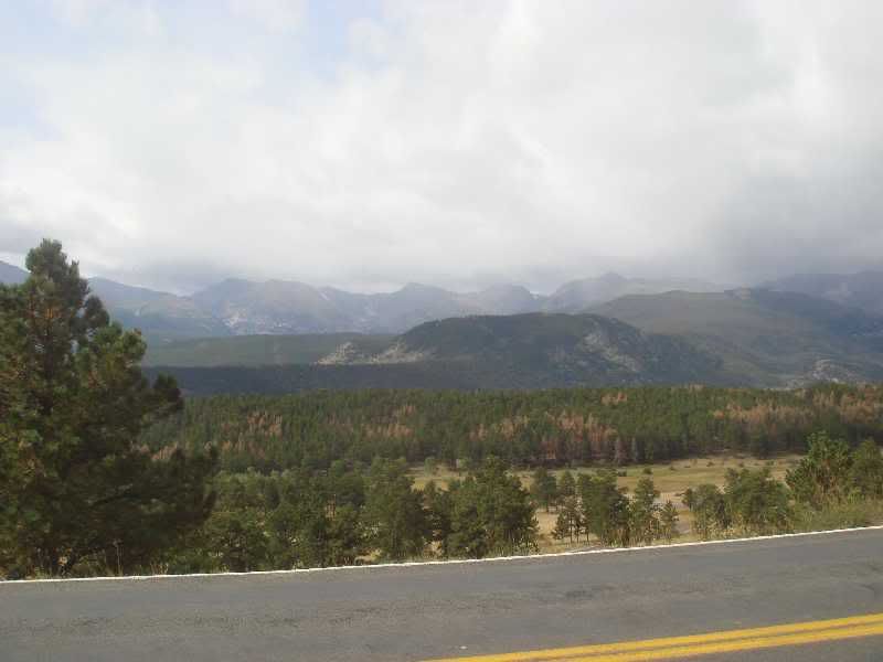 [Image: rmnp013.jpg]