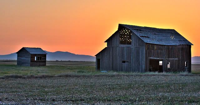 IMAGE: http://i137.photobucket.com/albums/q219/atticusx03/Spring.jpg