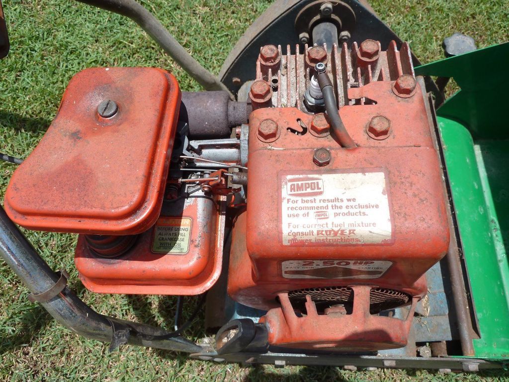 [Linked Image from i137.photobucket.com]