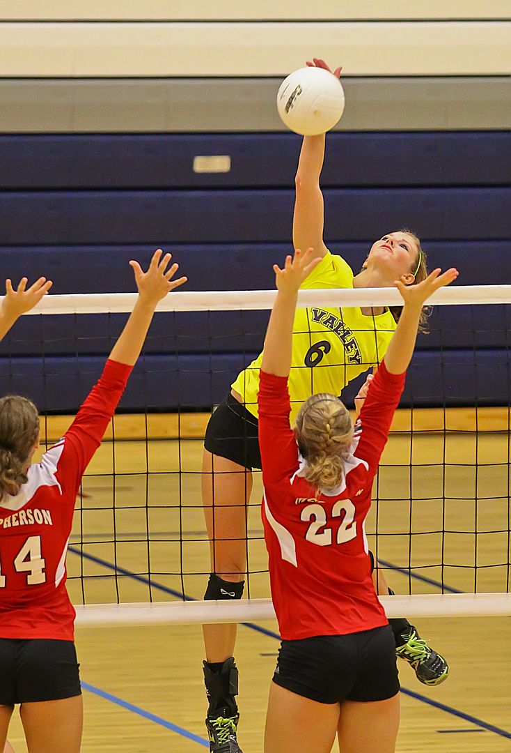 IMAGE: http://i137.photobucket.com/albums/q225/zivnuska/2011/PZIV1848-Edit.jpg