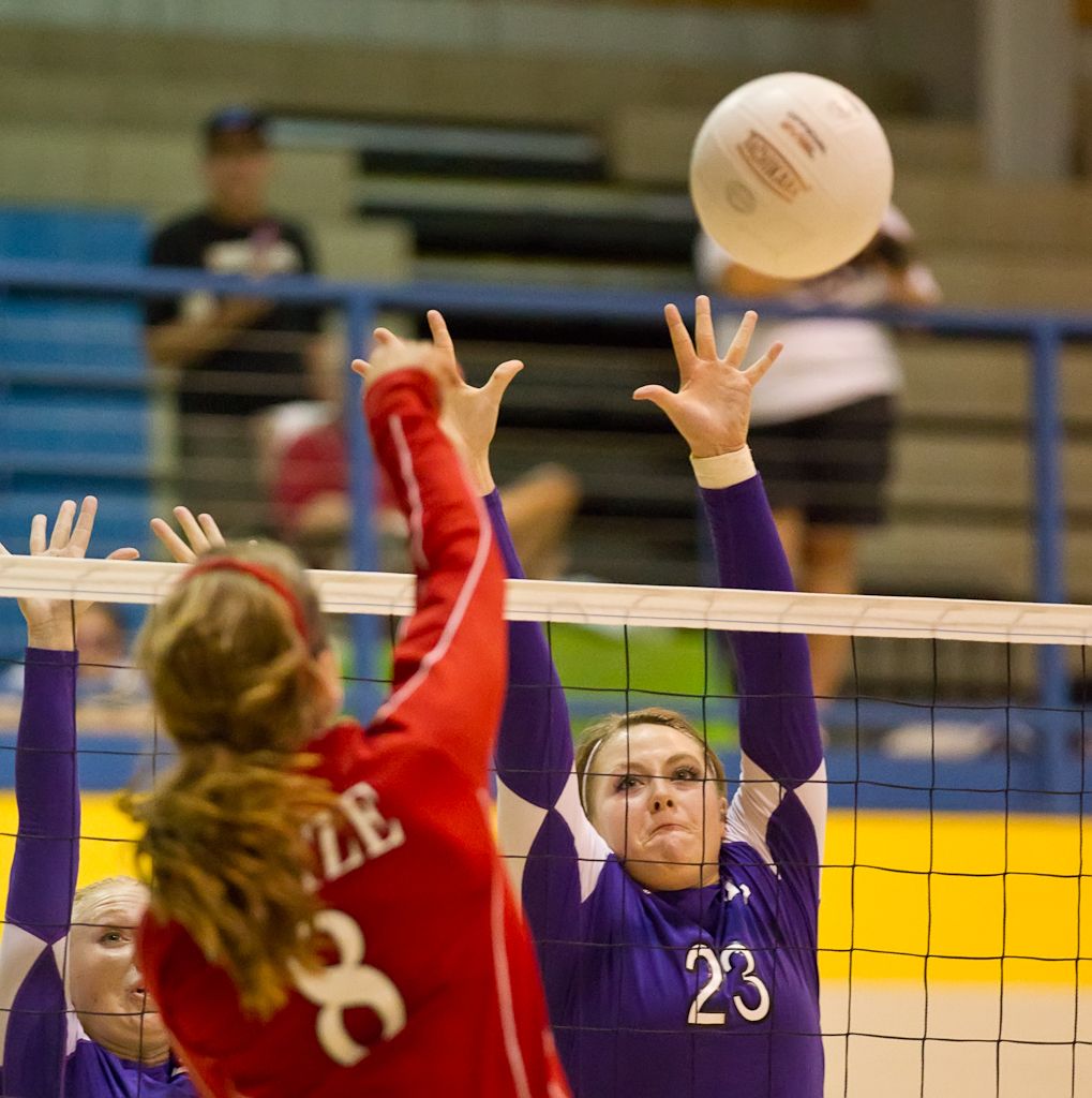 IMAGE: http://i137.photobucket.com/albums/q225/zivnuska/2011/PZIV7671-Edit.jpg