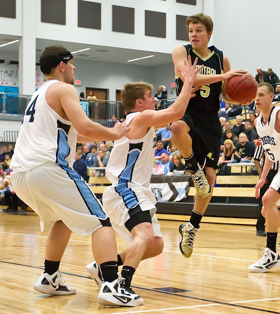 IMAGE: http://i137.photobucket.com/albums/q225/zivnuska/2012/PZIV0536-Edit-1.jpg