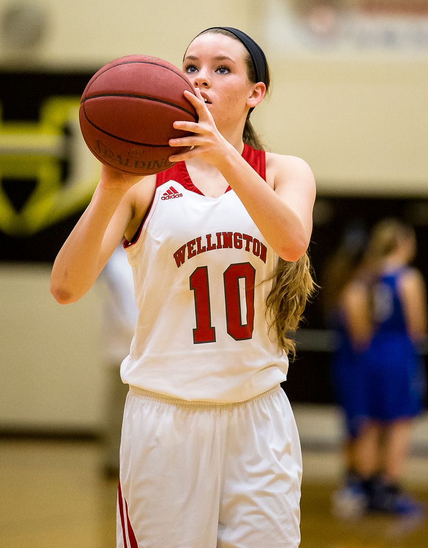 IMAGE: http://i137.photobucket.com/albums/q225/zivnuska/2016/ZIVN2217.jpg