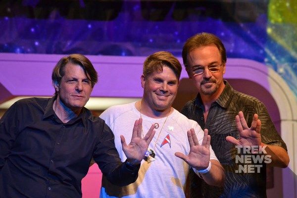 photo 03 Adan Nimoy Rod Roddenberry Chris Doohan 600 x 400.jpg